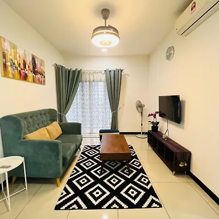 Gg'S Stay@Savanna Executive Suites,Southville City Kampong Tangkas Exterior photo