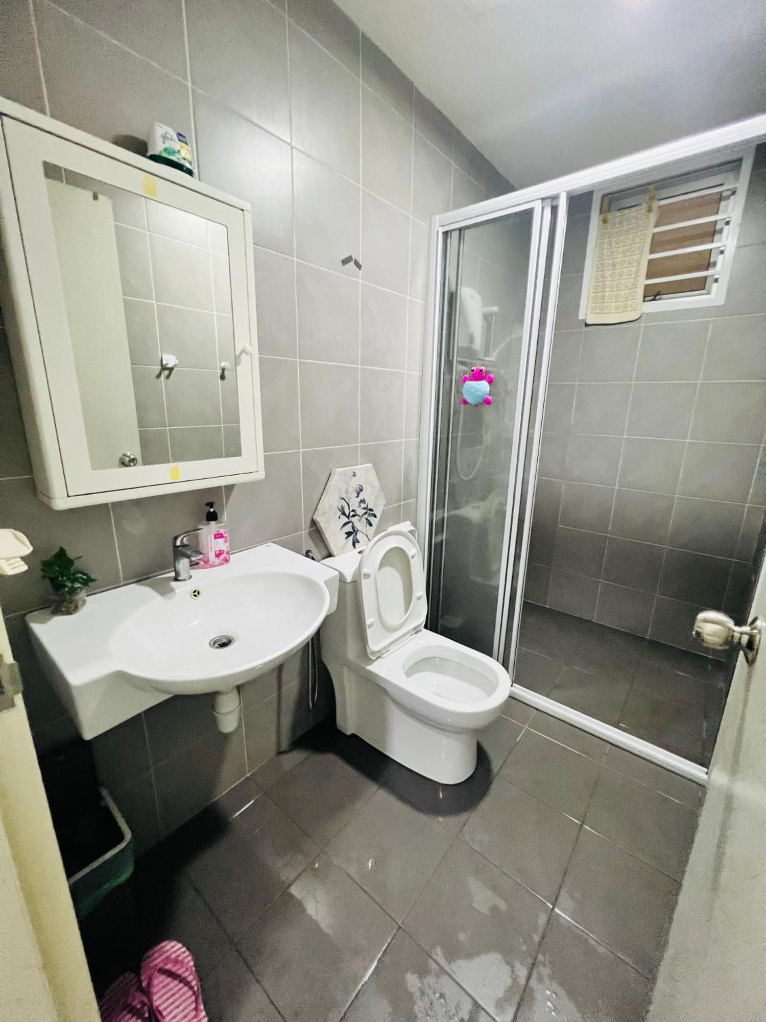 Gg's Stay@savanna Executive Suites,southville